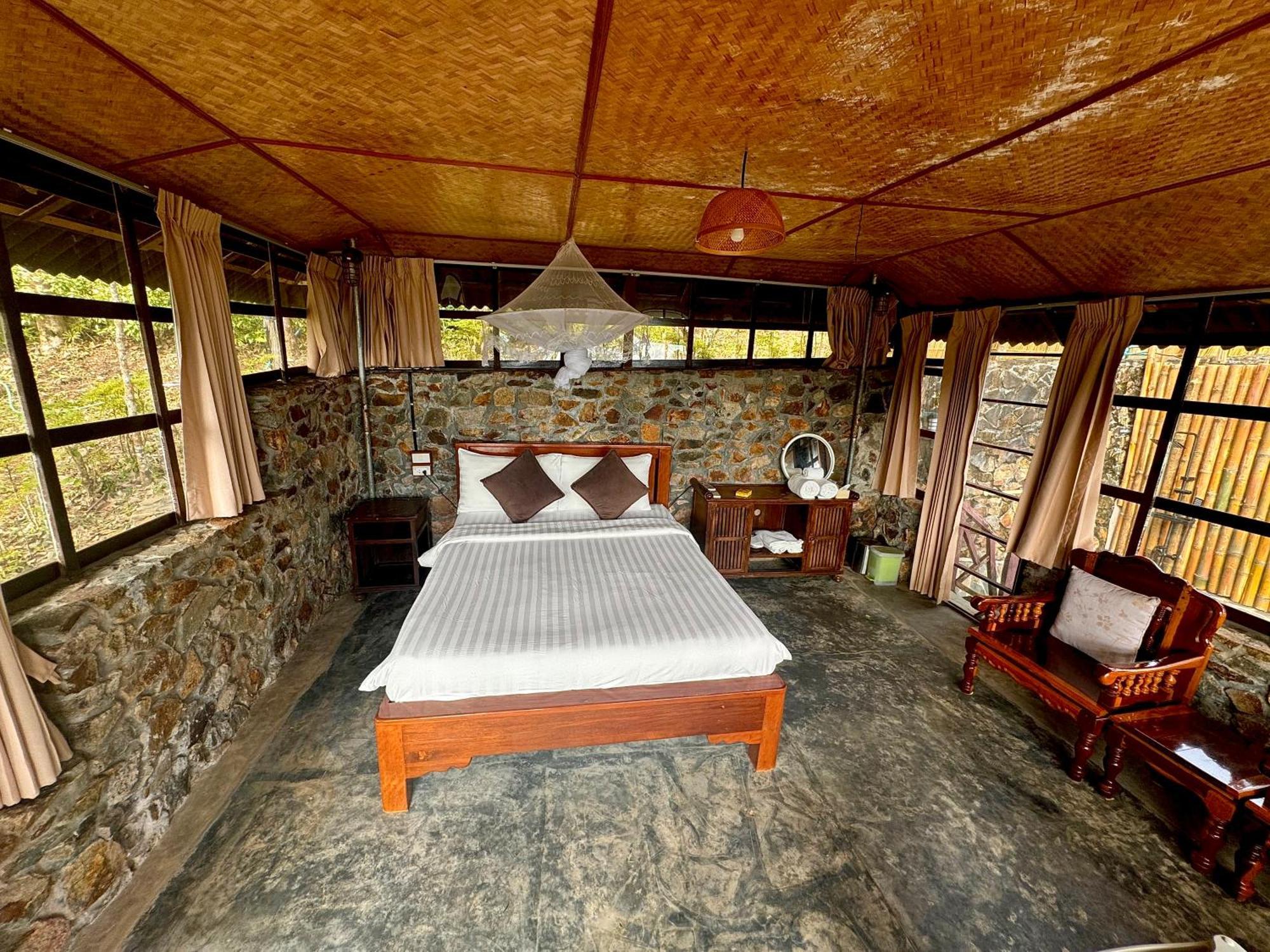 Drifters Anchor Hotel Ban Map Khangkhao Bagian luar foto