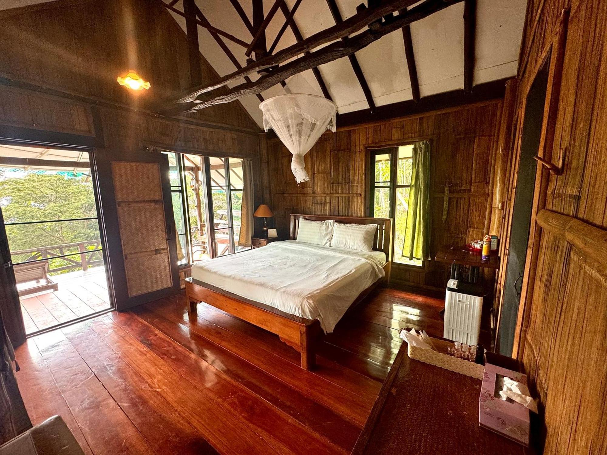 Drifters Anchor Hotel Ban Map Khangkhao Bagian luar foto
