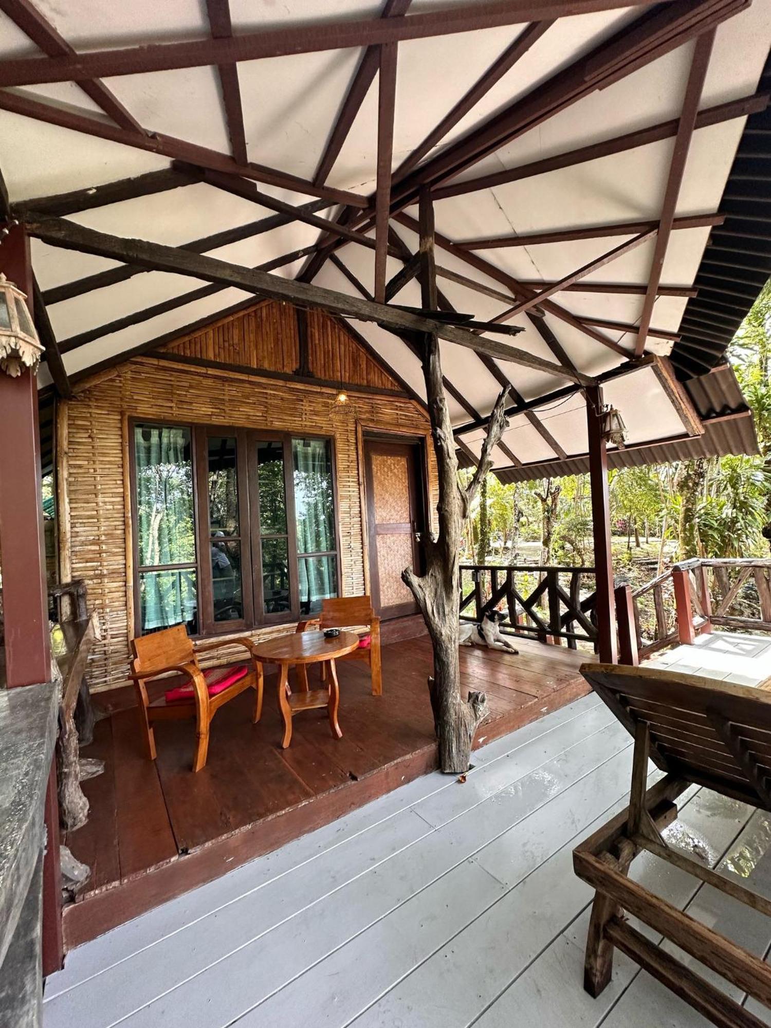 Drifters Anchor Hotel Ban Map Khangkhao Bagian luar foto